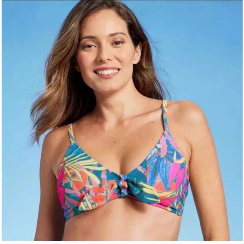 Tropical Floral Knot Front Bikini Top - Multicolor